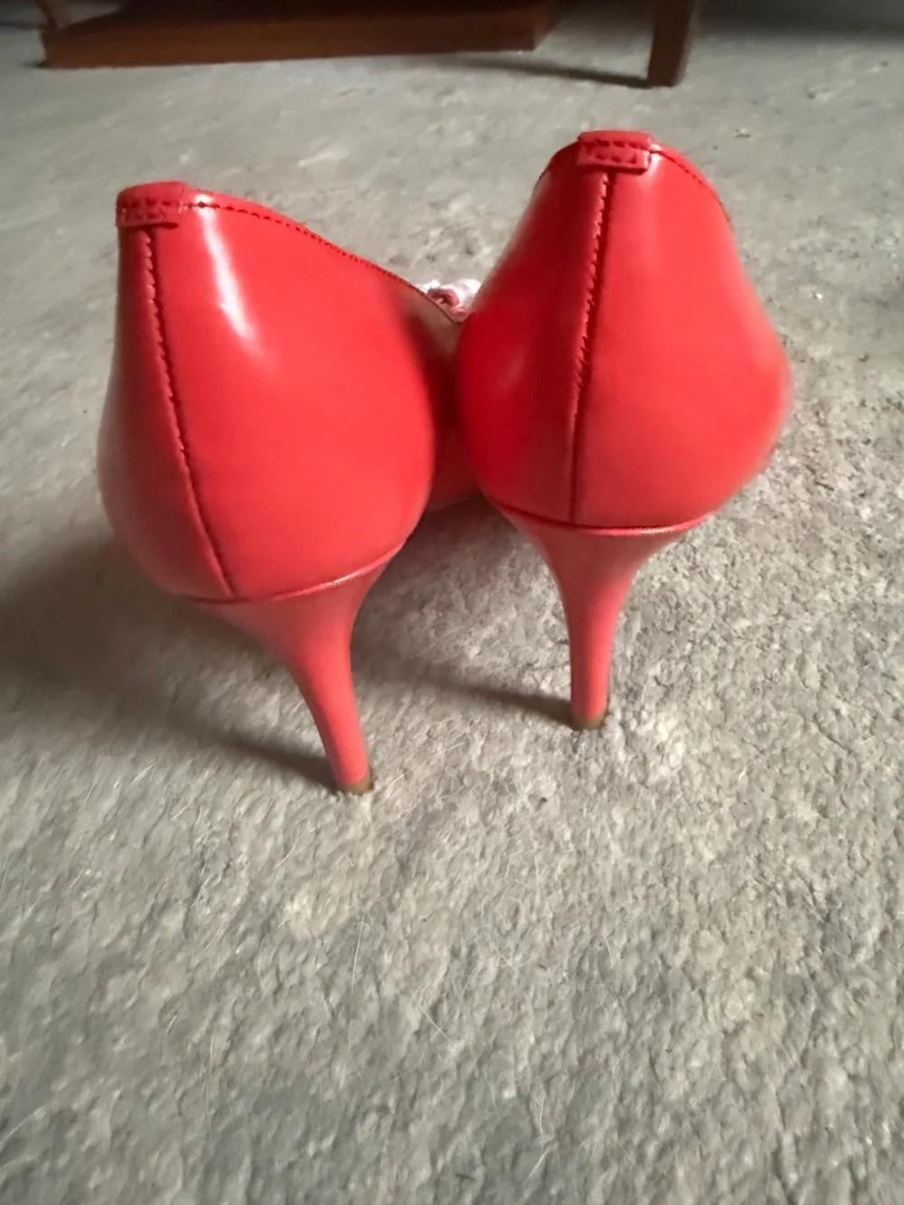 Banana Republic Women's Leather Pink Pointed Heels w/ Tassel Detail, 8.5, New